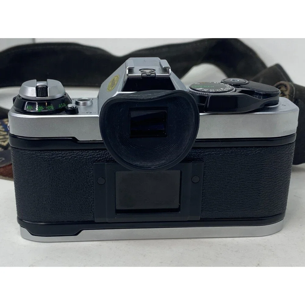 Canon AE-1 35mm Film SLR Camera Kit Lenses‎ Zoom Macro Flash 50mm 28-80 80-200